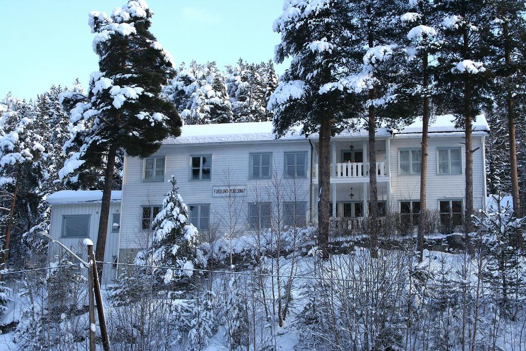 Furulund Pensjonat Ron Bagian luar foto