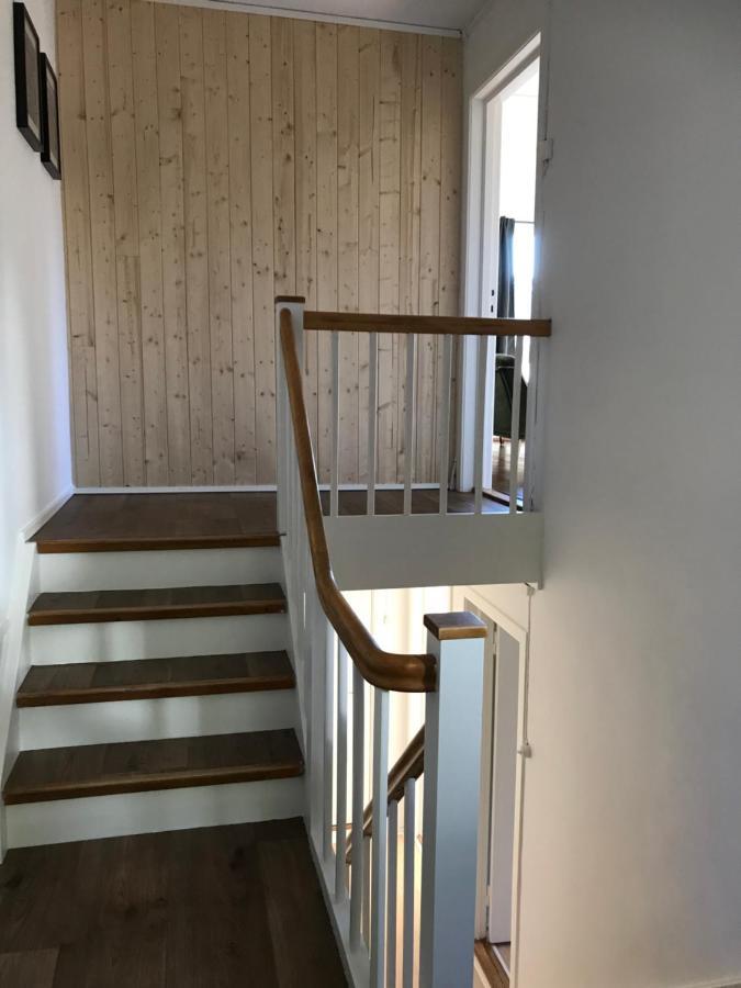 Furulund Pensjonat Ron Bagian luar foto