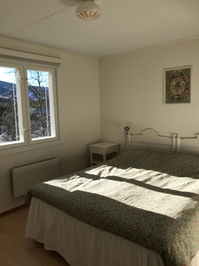 Furulund Pensjonat Ron Bagian luar foto