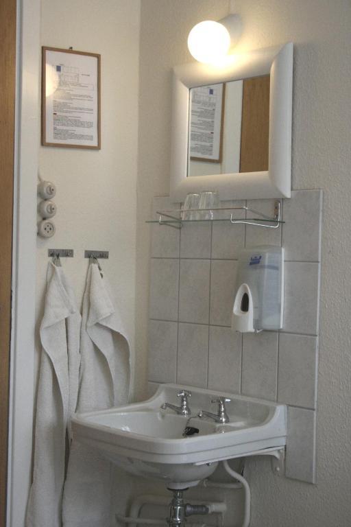 Furulund Pensjonat Ron Ruang foto